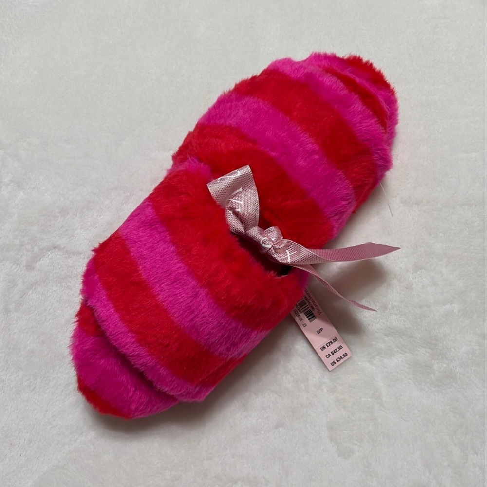 Victoria’s Secret Slippers